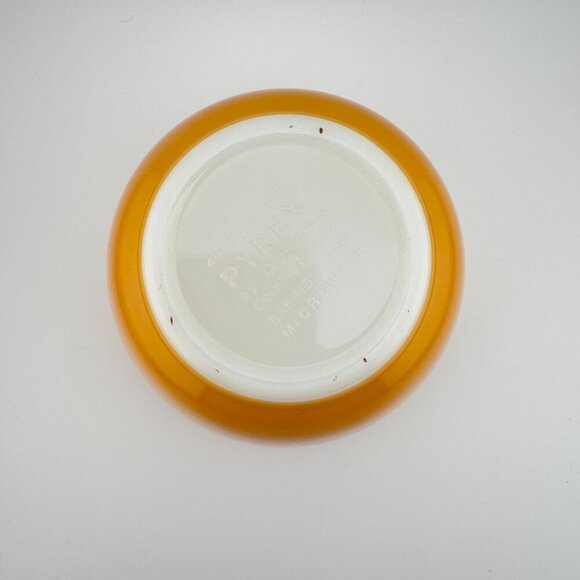 Vintage Pyrex Butterfly Gold Ovenware Bowl 1 1/2 Pint MCM Retro - Picture 6 of 7